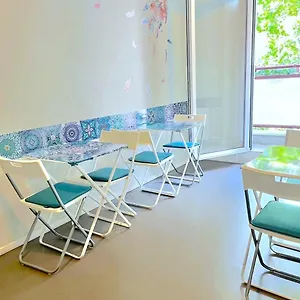  Hostel Near Brandenburg Gate - &