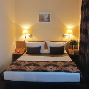 2* Hotel Atrium